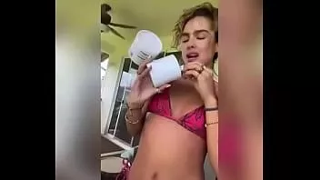 播放 Sommer ray ass 汇编 (twerking 和更多)