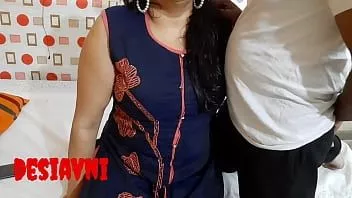 Oynat Desi avni erkek kardeşine arkadaşı priyansh tarafından sikmek istediğini sordu