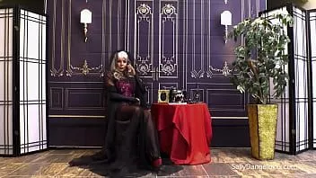 Oynat Her zaman üvey oğlumu becermek istemişimdir cadının oğlu ...... sally d'angelo