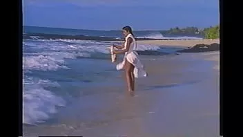 play Playboys Girls aus den hawaiianischen Tropen - nackt im Paradies