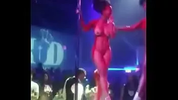 播放 迈阿密钻石之王的脱衣舞娘，第 5 部分