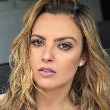 Pornoster Mariana Torres