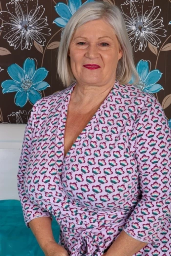Pornoster Lacey Starr